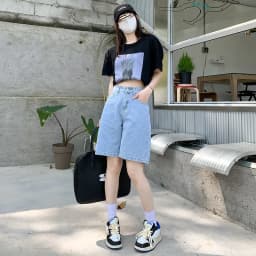 Summer New Women's Short Jeans Y2K Retro Street Fashion Casual Denim Shorts Female High Waisted Loose Straight Leg Denim Shorts