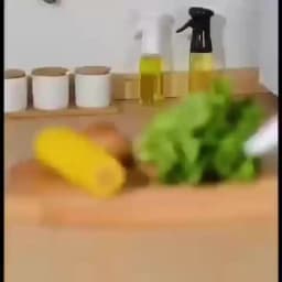 200/300/500ml Oil Spray Bottle BBQ Cooking Olive Oil Sprayer Plastic Baking Oil Spray Empty Bottle Vinegar Bottle Or  Oil brush