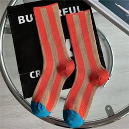 1 pairs High Saturation Dopamine Color Striped Ins Trendy Skateboard Sports Style Vertical Striped Mid Length Socks