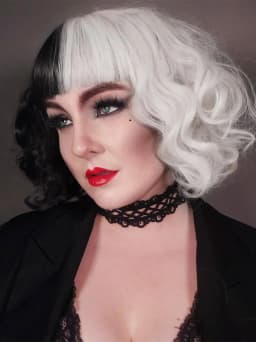 Black and White Wigs for Cruella Costume Women Short Curly Wavy Hair Wig with Wig Cute Synthetic Wigs for Party Halloween