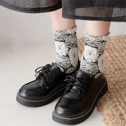 3 pairs of retro college style girl socks versatile black flower bow loafers mid length socks