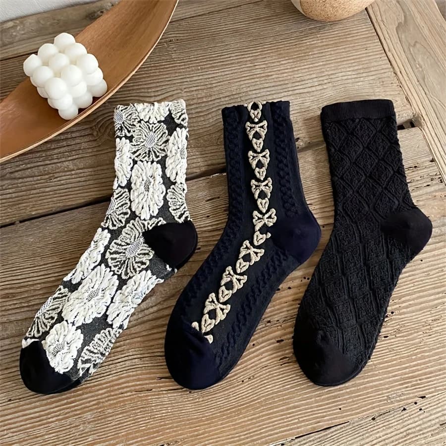 3 pairs of retro college style girl socks versatile black flower bow loafers mid length socks