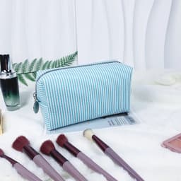 Fashion Women Ruffle Cosmetic Bags Pink/Purple Striped Storage Make Up Bags for Women Lady with Zipper Travel Bag Makeup Bag