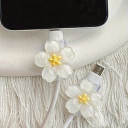 2pcs Cherry Blossom Cable Protector Cord Saver Sleeve Data Line Protection Kit For iPhone/Type-C Charging Interface