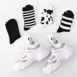 New Cow Lovely Harajuku Japanese Style Cotton Women Striped Solid Breathable Casual Cartoon Socks White Black Dropship