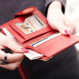 Explosion-style Women's Short Wallet Korean PU Leather Cute cartoon Student Zipper Handbag Multi-Card Folding Daily Pocket Walle
