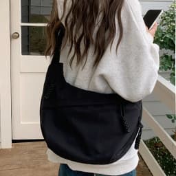 Korean Simplified New Moon Bag Fashionable Design Wheat Ear Cross Body Bag Versatile High End Single Shoulder Dumpling Bag