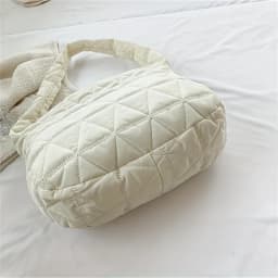 Stylish Quilted Puffer Crossbody Tote Bag ,Ideal for Daily Use - Fashionable Shoulder Bag with Convenient Quilt Stitch Design