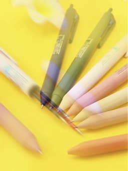 Uni Colored Ballpoint Pen, Jetstream 0.5/0.7mm 3 in 1 Multi Pens, Low Viscosity Ultra-smooth Oil Ink Non-slip Comfort Stationery