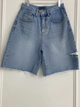 New 2024 Summer Denim Shorts For Women High Waist Hole Washed Half Length Bermuda Shorts Women Korean Style Short Jeans
