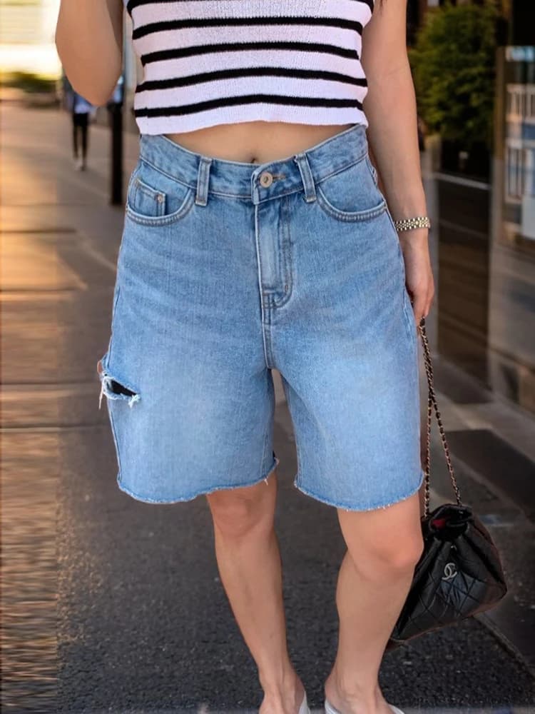 New 2024 Summer Denim Shorts For Women High Waist Hole Washed Half Length Bermuda Shorts Women Korean Style Short Jeans