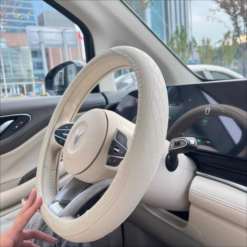 Napa Leather Perforated Patchwork Car Steering Wheel Cover, Non-slip, Breathable, Fits 14.5–15 Inch Steering Wheel Cover