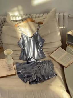 Summer Women's Satin Pajamas Loose Casual V-Neck Top With Ruffled Shorts Thin Home Wear