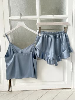 Summer Women's Satin Pajamas Loose Casual V-Neck Top With Ruffled Shorts Thin Home Wear