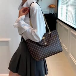 New Presbyopia Handbag Texture Soft Leather Large Capacity Tote Women Bag With Hanging Accessories Shoulder Bag