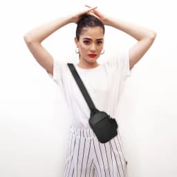 Alessia Cara Sling Bag for Men, Small Crossbody Bag Lightweight Casual Phone Chest Bag Waterproof Sling Bag for Travelling Hikin