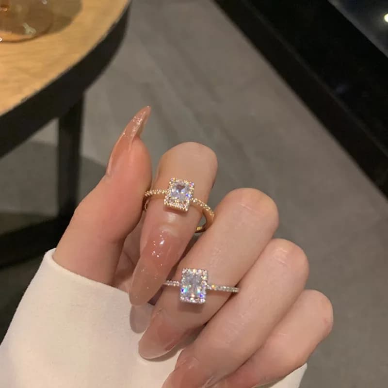 Luxury Classic Square Zircon Wedding Engagement Rings for Women Exquisite Open Adjustable Geometry Shine Rings Charm Jewelry