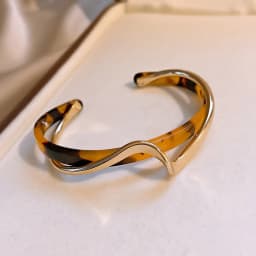 White Acrylic Bracelets Board Bend Metal Bangles Womens Hand Bracelets Geometric C- shaped Opening Bracelets Jewelry Gifts K