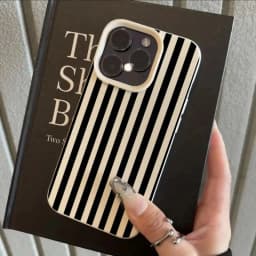 Colorful Striped Minimalist INS Couple Phone Case For iPhone 18 17 16 11 13 12 14 15 Pro Max X XR 7 8 Plus 16E 16 17 Pro Cover