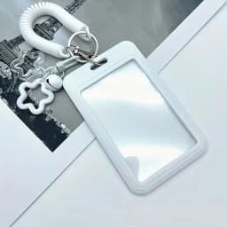 Colorful Star-Shaped Retractable Plastic ID Card Holder with Keychain. Cute and Practical, Suitable for Bus Cards, Campus ID