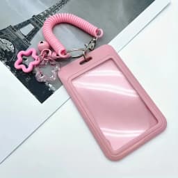Colorful Star-Shaped Retractable Plastic ID Card Holder with Keychain. Cute and Practical, Suitable for Bus Cards, Campus ID
