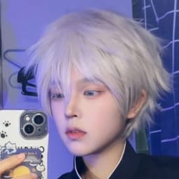 Jujutsu Kaisen Cosplay Wig Gojo Satoru Wig with Black Glasses Silver White Wig with Wig Cap for Cosplay Halloween Costume Party