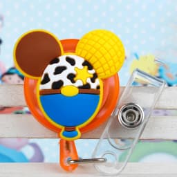 Cute Card Cover Clip New Design Silicone Retractable Student Nurse Badge Reel Clip Cartoon ID Card Badge Holder Accessories