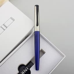 Luxury Metal Fountain Pen Student Writing Calligraphy Fine 0.5mm Nib Office Supplies Stationery for School Ink Pen Stationery