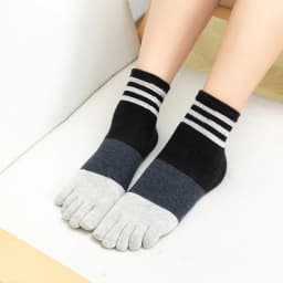 New Cotton Woman Five Finger Socks Female Toe Socks Harajuku Toe Separator Sox Streetwear Autumn Winter 5 Toe Socks
