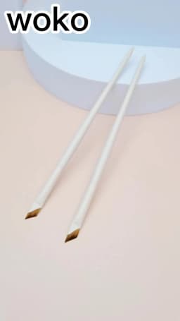 Upgrade Blade Eyeliner Brush Ultra Thin Fine Angle Flat Eyebrow Brush Under The Eye Makeup Brushes Precise Detail Brush White