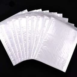 Pearlescent Bubble Mailers Padded Envelopes, Self-Adhesive Waterproof Shipping Bags with Foam Lining for Packaging and Mailing