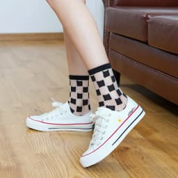 1 Pair Breathable Ultra Thin Socks Summer Women Transparent Sexy Lace Silk Crystal Black White Girls Elastic Short Socks Female
