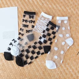 1 Pair Breathable Ultra Thin Socks Summer Women Transparent Sexy Lace Silk Crystal Black White Girls Elastic Short Socks Female