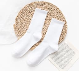 CHAOZHU Ins Fashion 40+ Colors Combed Cotton Skateboard Women Men Socks Unisex Stretch Soft 4 Seasons Fit Basic Daily Sock