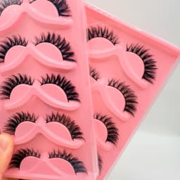 Hot Selling Makeup 5 Pairs Cat Eye Lashes Faux False Eyelashes Dramatic Volume Strip Lashes
