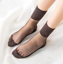 Summer Fashion Women Ultrathin Transparent Socks Glitter Crystal Glass Silk Socks Beautiful Lace Shiny Elastic Short Socks Meias