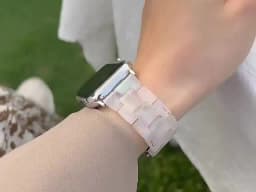 Resin Strap for Apple Watch Band 44mm 40mm 45mm 49mm 38mm 42mm 41mm Fashion Wrist Band for IWatch Series 8 7 6 5 4 3 2 1 Ultra