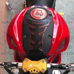 3D Motorcycle Gas Fuel Oil Tank Pad Protector Decals Sticker case for YZF-R1 R6 R15 R25 R3 R7 R1M MT03 MT07 MT09 FZ6 FZ8 FZ1 XJ6
