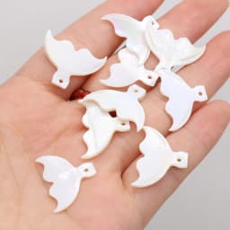 New Natural Shell Beads Pendant Leaf/Flower/Wing Mother of Pearl Shell Charms for DIY Earrings Necklace Jewelry Making 5PC