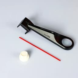 1/2PCS Motorcycle Chain Oiler Spray Lube Oiler Tool Mess-Free Chain Wax Chain Cleaner Attachment Chain Oil Applicator