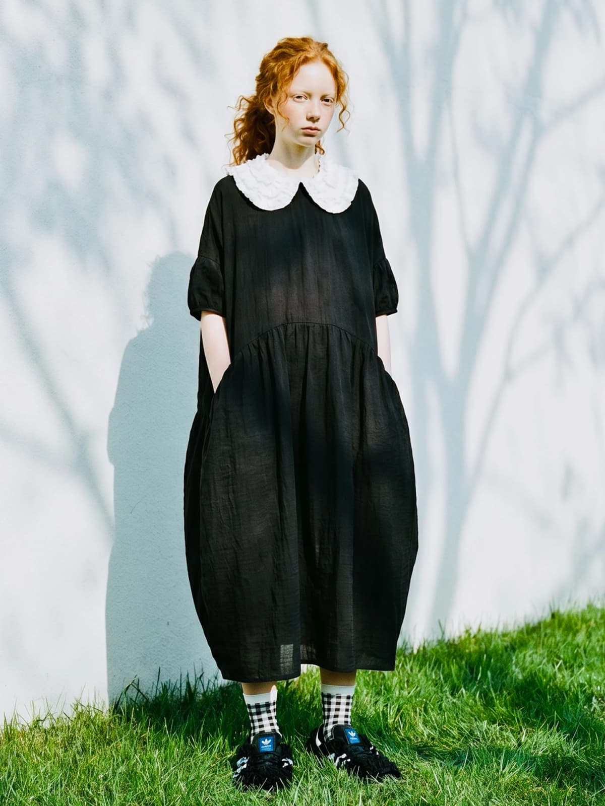 imakokoni original summer black age reducing dress, women's artistic slightly wrinkled texture, doll neck casual dress 265581