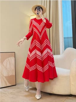 2026 Spring and Summer Loose New Fashion Elegant Dress French Literary Retro Long-sleeved Round Neck Long Dress Women's Clothing