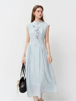 FSLE New Chinese Style Embroidery Slim-Fit Long Dress for Women 2026 Summer New Arrivals A-Line Waist-defining Skirt for Dates