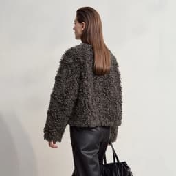 AMII Women's Coat 2026 Winter Warm Minimalist Loose Short Fur Coats Elegant Zipper Long Sleeve Jacket Woman Clothing 12514003