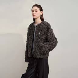 AMII Women's Coat 2026 Winter Warm Minimalist Loose Short Fur Coats Elegant Zipper Long Sleeve Jacket Woman Clothing 12514003