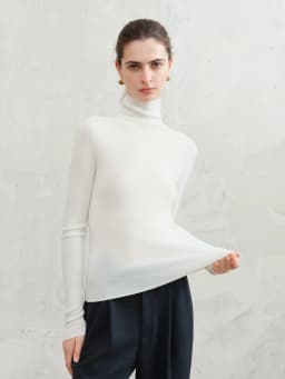 FSLE【Premium Series】German Biella Wool Autumn Super Fine Washable Seamless One-Piece Mock Neck Thermal Base Layer Shirt Women