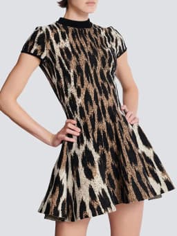 TWOTWINSTYLE Leopard Slimming Fashion Dresses for Women Round Neck Short Sleeves High Waist Casual Mini Dress Female Clothing