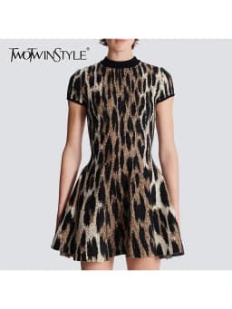 TWOTWINSTYLE Leopard Slimming Fashion Dresses for Women Round Neck Short Sleeves High Waist Casual Mini Dress Female Clothing