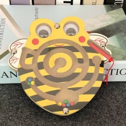 Children Magnetic Maze Toy Kids Wooden Puzzle Game Toy Kids Early Educational Brain Teaser Wooden Toy Intellectual Jigsaw Board