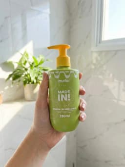 Caramelized Body and Hands Liquid Soap Banana Made In! 230ml - Melu by Ruby Rose